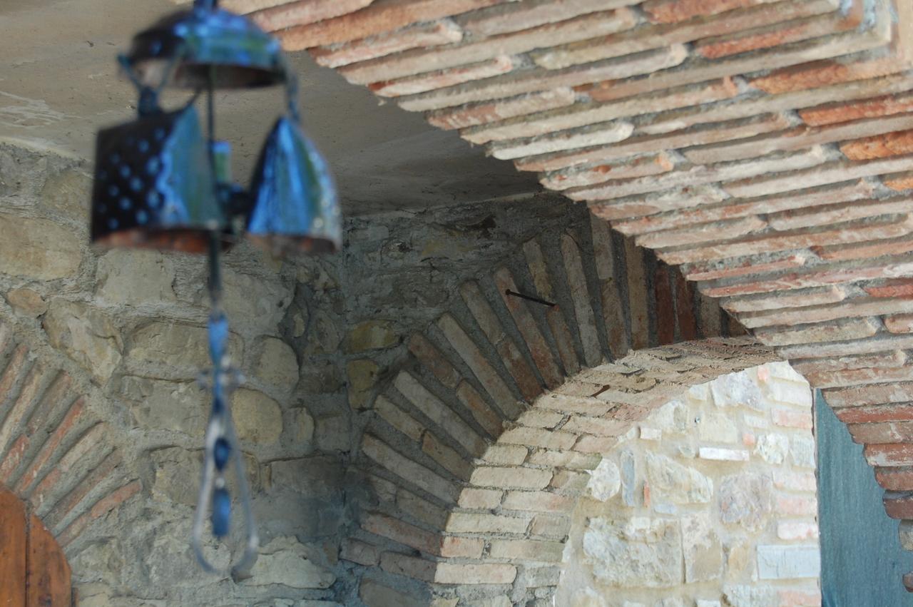 Agriturismo Borgo Del Senatore Ангьяри Экстерьер фото